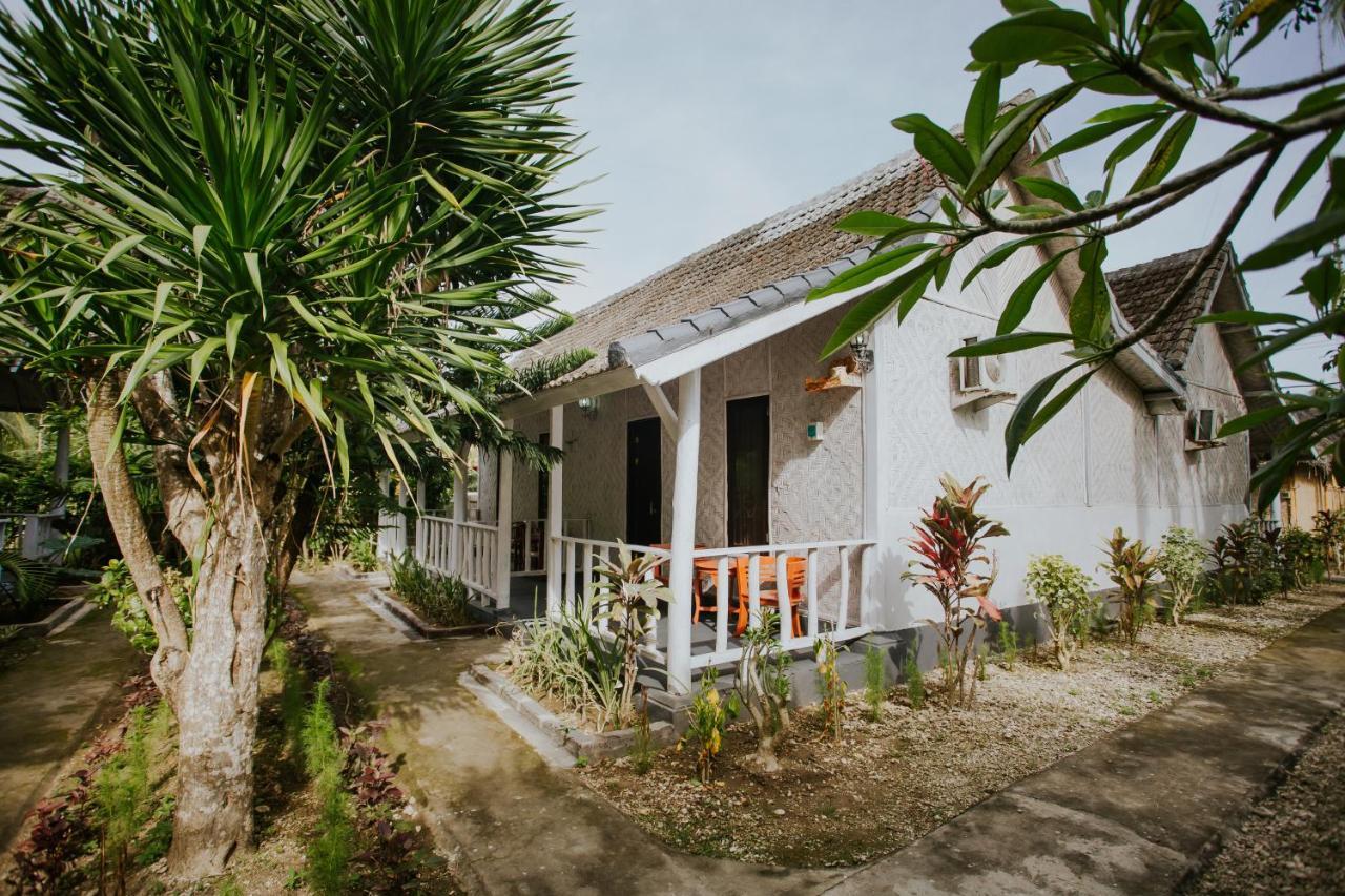 Fullmoon Bungalows Toyapakeh Exterior foto