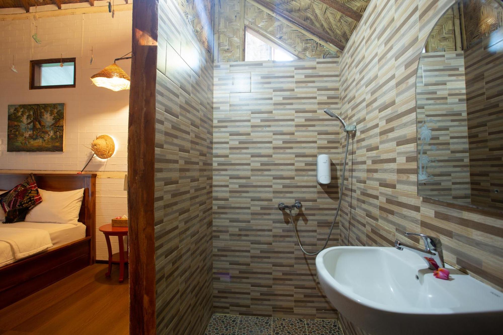 Fullmoon Bungalows Toyapakeh Exterior foto